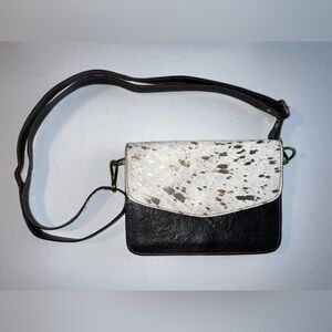 NEW! Cowhide Leather Crossbody! Beautiful details!